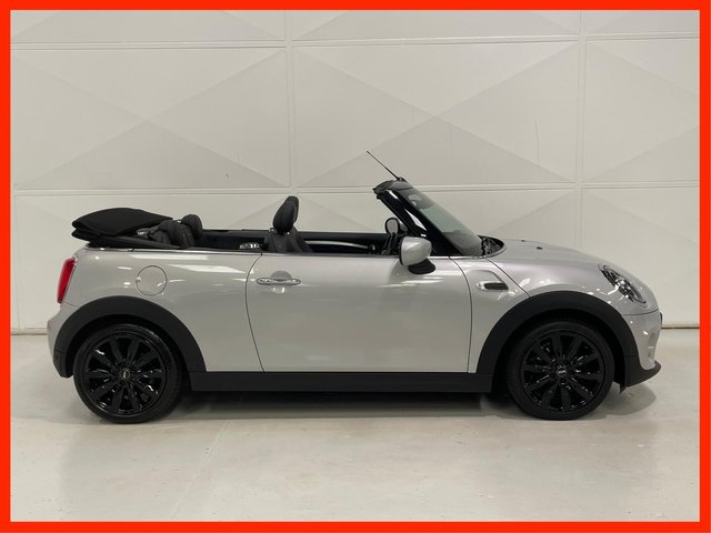 View our MINI CONVERTIBLE