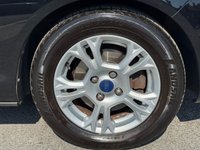 USED 2017 17 FORD B-MAX 1.0T EcoBoost Zetec Navigator MPV 5dr Petrol Manual Euro 6 (s/s) (125 ps) 1 OWNER -- FULL SERVICE HISTORY -- SAT NAV -- CRUISE -- AIR CON