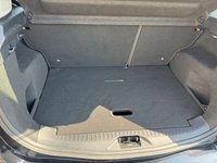 USED 2017 17 FORD B-MAX 1.0T EcoBoost Zetec Navigator MPV 5dr Petrol Manual Euro 6 (s/s) (125 ps) 1 OWNER -- FULL SERVICE HISTORY -- SAT NAV -- CRUISE -- AIR CON