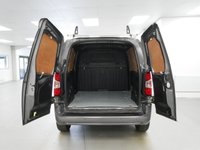 USED 2023 23 VAUXHALL COMBO 1.5 TURBO D 100 BHP SWB 2300 PRO EDITION SAT NAV | 3 X SEATS | AIR CON | ROOF RACK