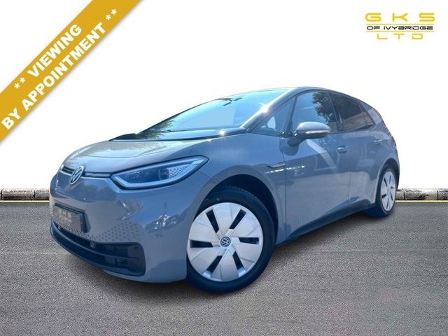 View our Volkswagen Id.3 Pro Performance 58kWh Family Hatchback 5dr Electric Auto (204 ps)