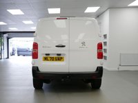 USED 2020 70 PEUGEOT EXPERT 1400 2.0 BLUEHDI 120 BHP MEDIUM PROFESSIONAL 5 SEATER CREW AIR CON | CARPLAY | 5 SEATS | MEDIUM WHEELBASE