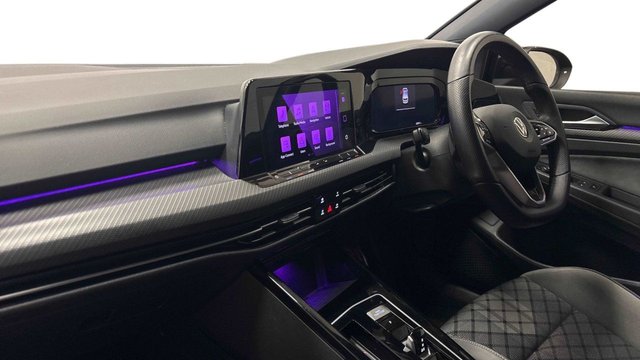 View our VOLKSWAGEN GOLF