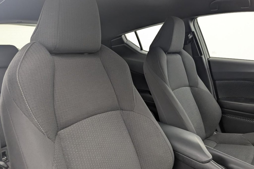 USED 2019 68 TOYOTA C-HR 1.2 VVT-i Icon SUV 5dr Petrol Manual Euro 6 (s/s) (116 ps) Bluetooth, Climate, Cruise