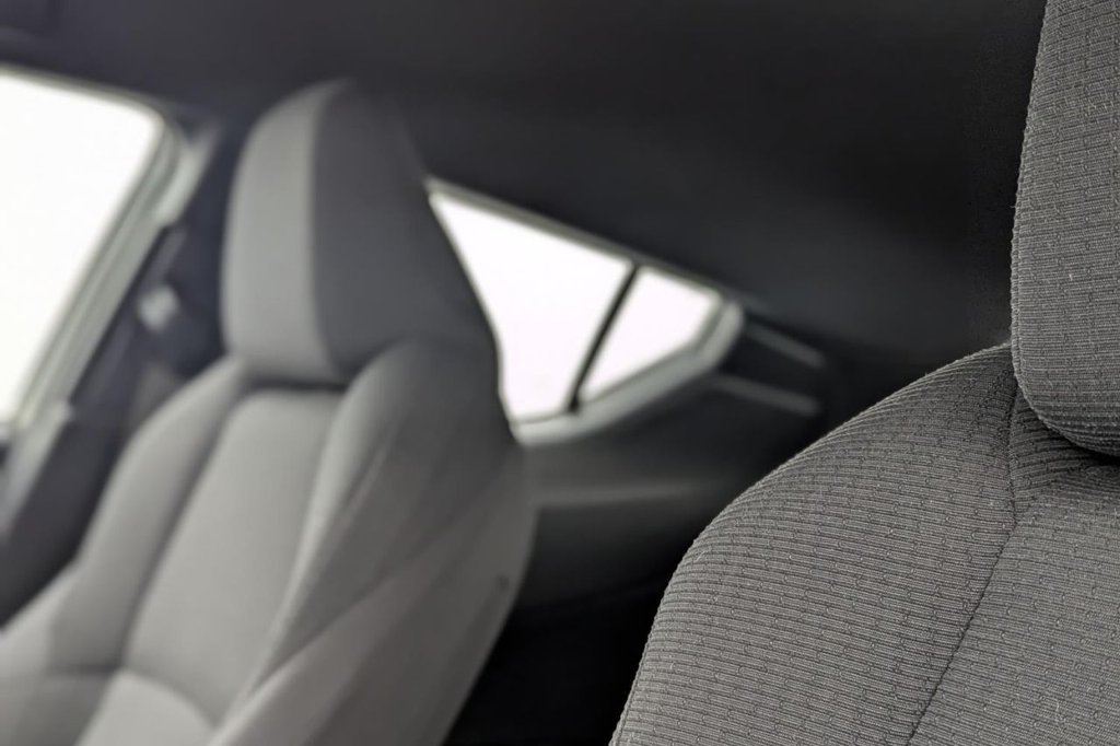 USED 2019 68 TOYOTA C-HR 1.2 VVT-i Icon SUV 5dr Petrol Manual Euro 6 (s/s) (116 ps) Bluetooth, Climate, Cruise