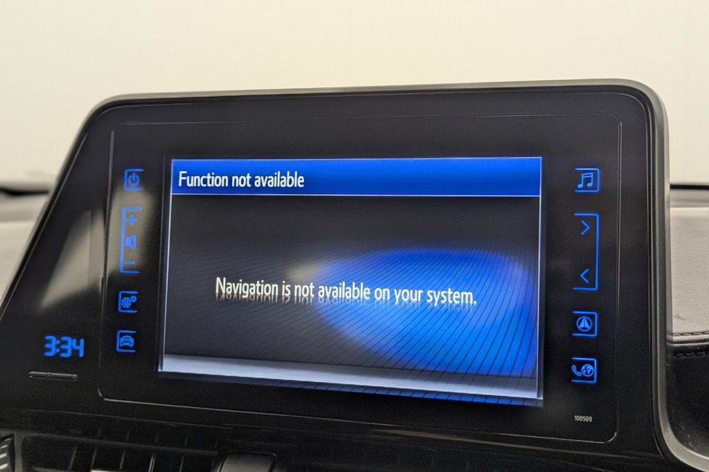 USED 2019 68 TOYOTA C-HR 1.2 VVT-i Icon SUV 5dr Petrol Manual Euro 6 (s/s) (116 ps) Bluetooth, Climate, Cruise