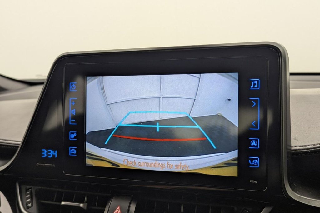 USED 2019 68 TOYOTA C-HR 1.2 VVT-i Icon SUV 5dr Petrol Manual Euro 6 (s/s) (116 ps) Bluetooth, Climate, Cruise