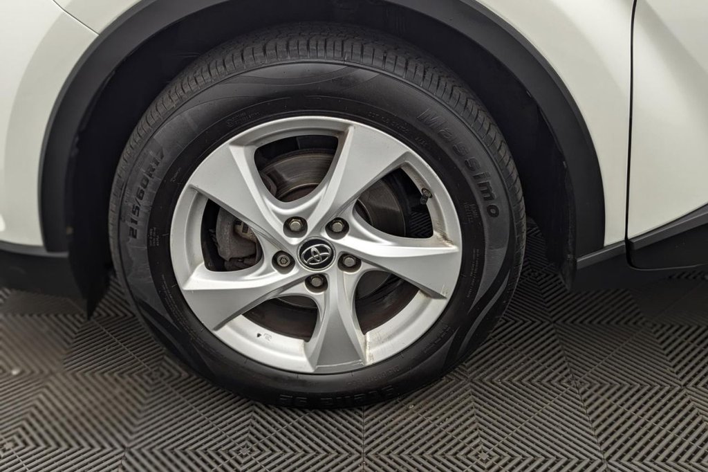 USED 2019 68 TOYOTA C-HR 1.2 VVT-i Icon SUV 5dr Petrol Manual Euro 6 (s/s) (116 ps) Bluetooth, Climate, Cruise