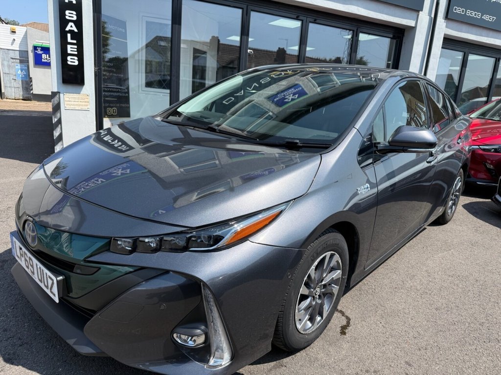 View our TOYOTA PRIUS