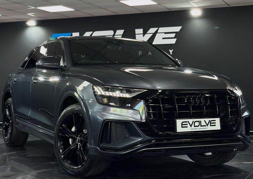 Audi Q8