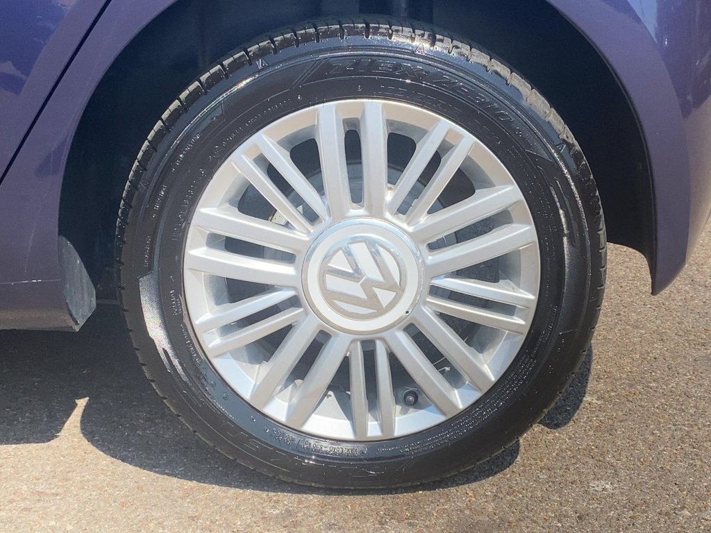 USED 2018 67 VOLKSWAGEN UP! 1.0 Move up! Hatchback 5dr Petrol ASG Euro 6 (s/s) (60 ps) RARE AUTO+AIR CON+ALLOYS+2KEYS
