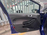 USED 2015 15 FORD FIESTA 1.6 Zetec Hatchback 5dr Petrol Powershift Euro 6 (105 ps) GREAT LOW MILEAGE FAMILY AUTO