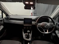 USED 2020 20 RENAULT CLIO 1.0 SCe Iconic Hatchback 5dr Petrol Manual Euro 6 (s/s) (75 ps) 