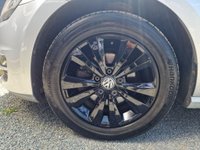 USED 2014 14 VOLKSWAGEN GOLF 1.6 TDI BlueMotion Tech SE Euro 5 (s/s) 5dr TIMINGBELTDONEX2|NAV|SENSORS
