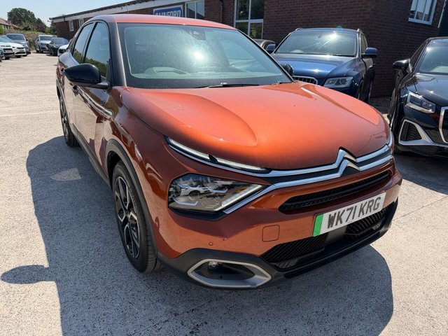 View our CITROEN e-C4