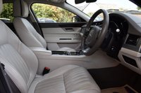 USED 2019 19 JAGUAR XF 3.0d V6 Portfolio Saloon 4dr Diesel Auto Euro 6 (s/s) (300 ps) 