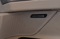 USED 2019 19 JAGUAR XF 3.0d V6 Portfolio Saloon 4dr Diesel Auto Euro 6 (s/s) (300 ps) 