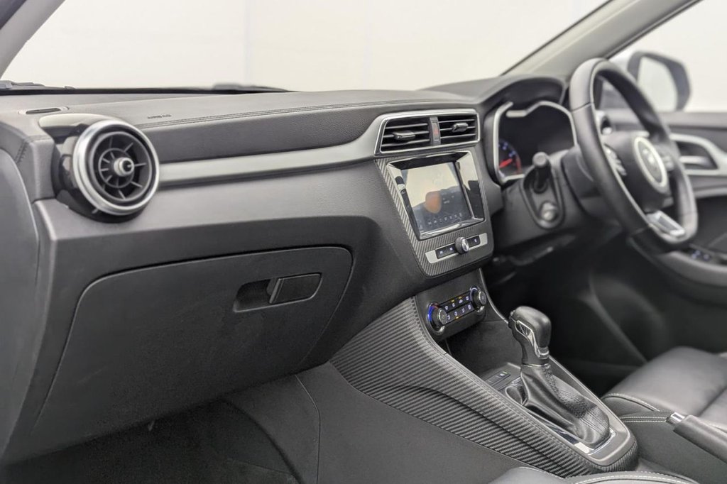 USED 2020 20 MG MG ZS 1.0 T-GDI Exclusive SUV 5dr Petrol Auto Euro 6 (111 ps) Car Play, Sat Nav, Camera