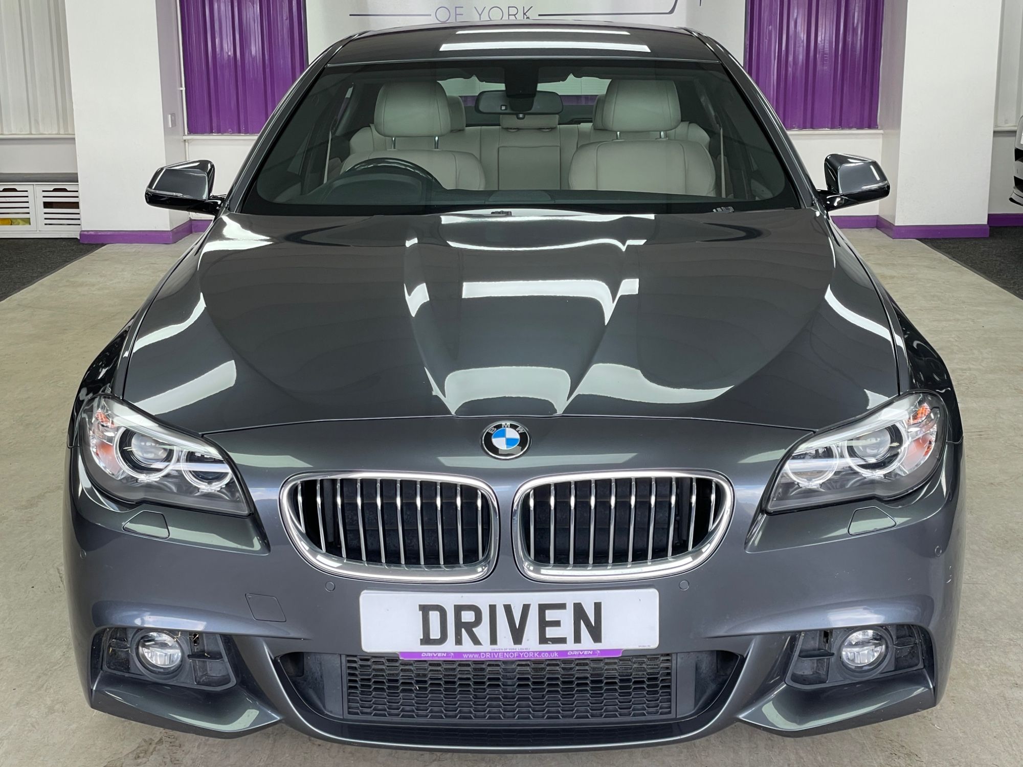USED 2016 BMW 5 SERIES 2.0 520d M Sport Saloon 4dr Diesel Auto Euro 6 (s/s) (190 ps) 