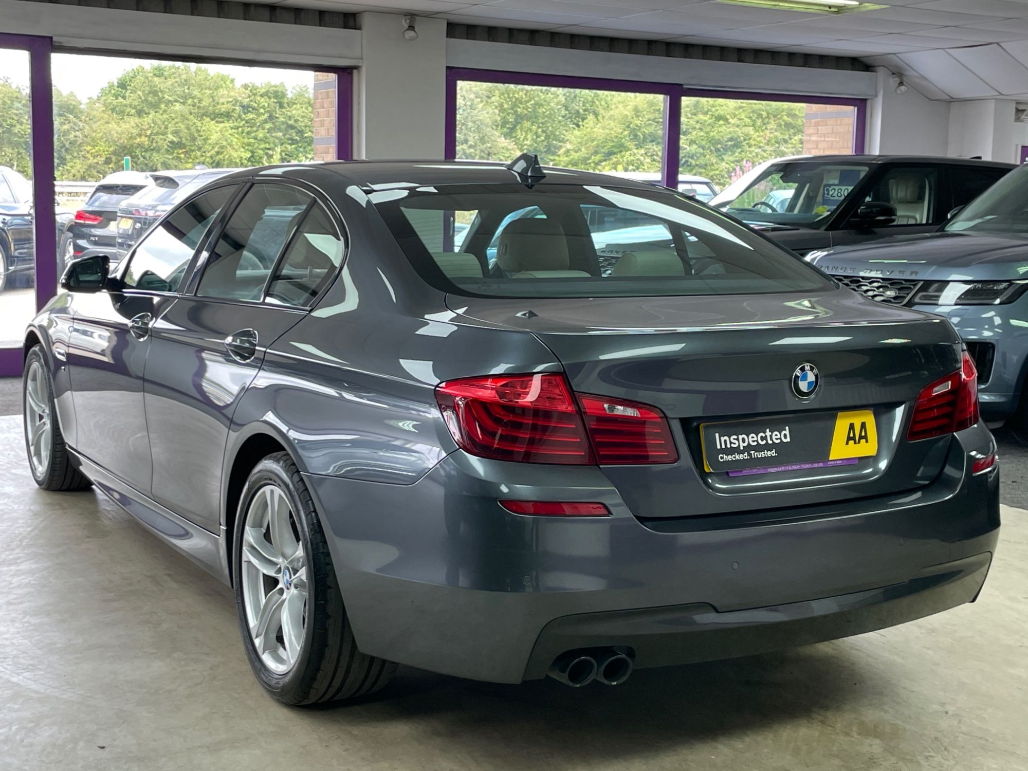 USED 2016 BMW 5 SERIES 2.0 520d M Sport Saloon 4dr Diesel Auto Euro 6 (s/s) (190 ps) 