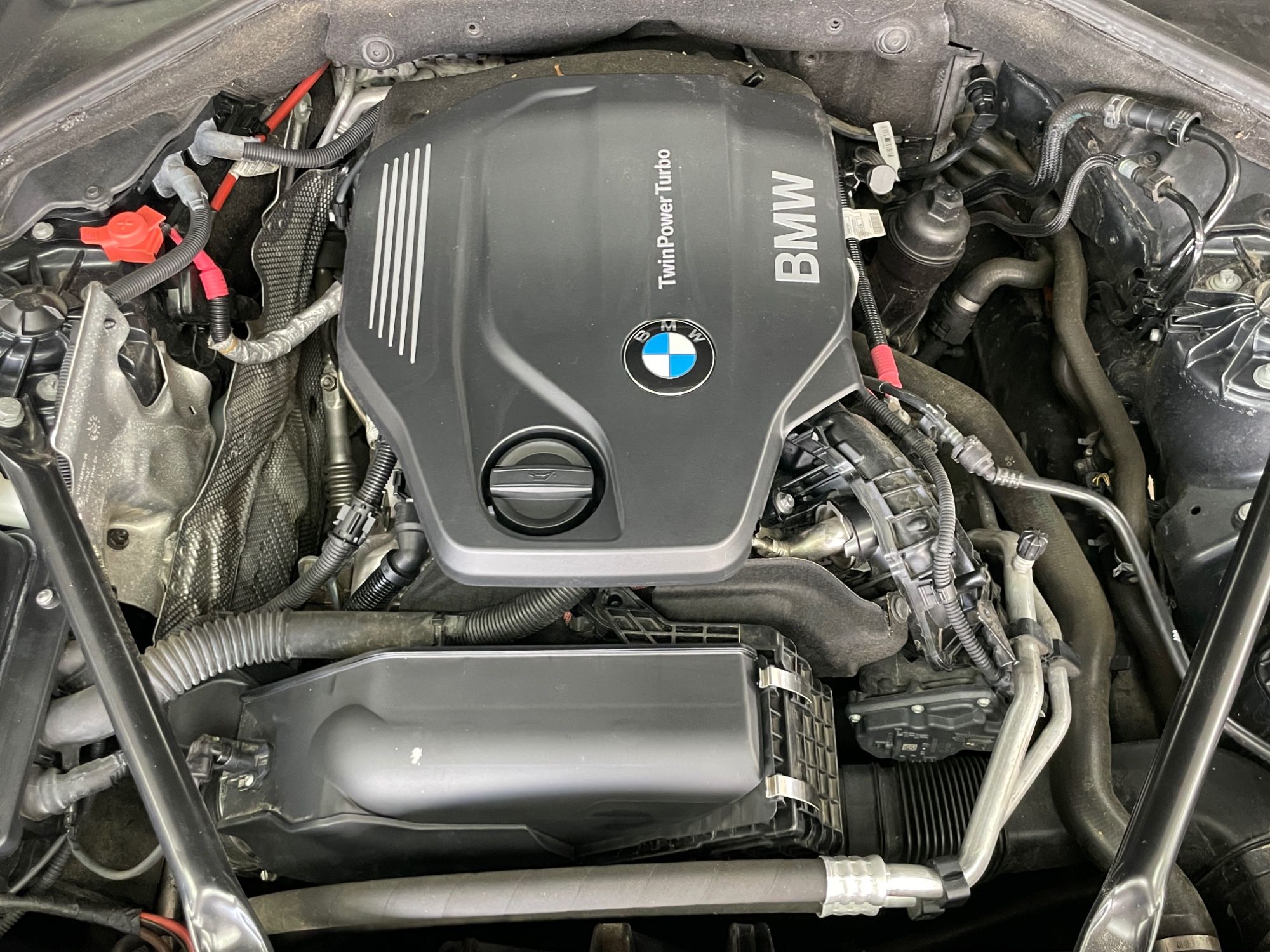 USED 2016 BMW 5 SERIES 2.0 520d M Sport Saloon 4dr Diesel Auto Euro 6 (s/s) (190 ps) 