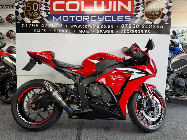 2012 62 HONDA CBR1000RR FIREBLADE 1000 Super Sports Petrol Manual (178 ps) 