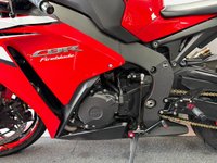 USED 2012 62 HONDA CBR1000RR FIREBLADE 1000 Super Sports Petrol Manual (178 ps) 