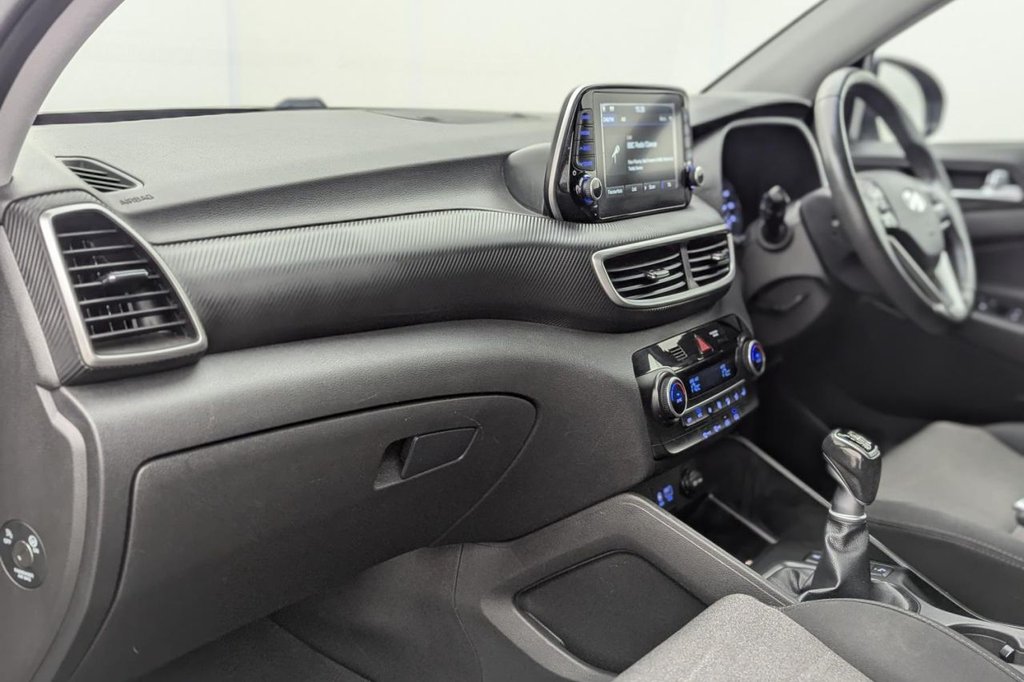 USED 2018 68 HYUNDAI TUCSON 1.6 GDi SE Nav SUV 5dr Petrol Manual Euro 6 (s/s) (132 ps) Sat Nav, Climate, Rear Camera