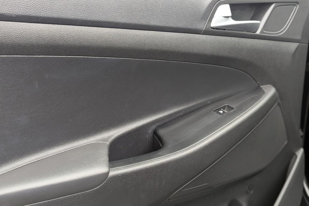 USED 2018 68 HYUNDAI TUCSON 1.6 GDi SE Nav SUV 5dr Petrol Manual Euro 6 (s/s) (132 ps) Sat Nav, Climate, Rear Camera