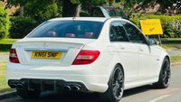 USED 2011 61 MERCEDES-BENZ C CLASS 6.3 C63 V8 AMG Edition 125 Saloon 4dr Petrol SpdS MCT Euro 5 (457 ps) LOW MILES+LETHER+SATNAV+S/ROOF
