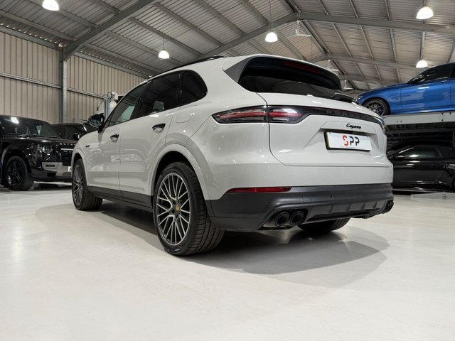 View our PORSCHE CAYENNE