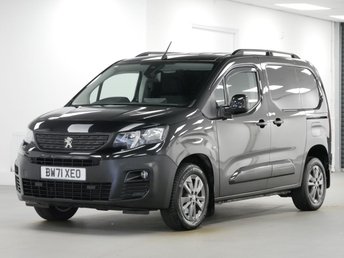 2022 PEUGEOT PARTNER