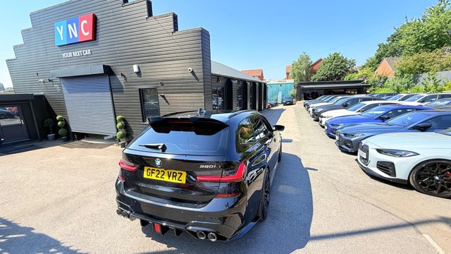 View our BMW 3 SERIES