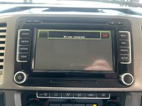 USED 2014 14 VOLKSWAGEN CARAVELLE 2.0 BiTDI BlueMotion Tech Executive MPV 5dr Diesel DSG 4Motion Euro 5 (s/s) (180 ps) 