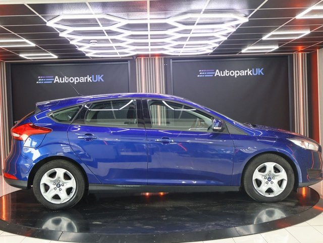 View our FORD FOCUS