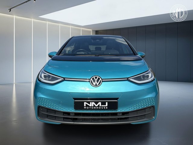 View our VOLKSWAGEN ID.3