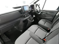 USED 2024 74 RENAULT TRAFIC LL30 2.0 BLUEDCI 130 BHP LONG ADVANCE EDITION AIR CON | 3 SEATS | LL LONG | ADVANCE !