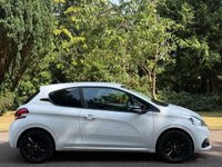 USED 2018 18 PEUGEOT 208 1.2 PureTech Black Edition Hatchback 3dr Petrol Manual Euro 6 (82 ps) ONE FORMER OWNER FROM NEW-BLUETOOTH
