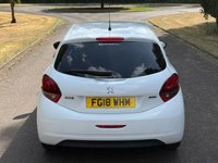 USED 2018 18 PEUGEOT 208 1.2 PureTech Black Edition Hatchback 3dr Petrol Manual Euro 6 (82 ps) ONE FORMER OWNER FROM NEW-BLUETOOTH