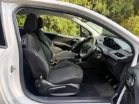 USED 2018 18 PEUGEOT 208 1.2 PureTech Black Edition Hatchback 3dr Petrol Manual Euro 6 (82 ps) ONE FORMER OWNER FROM NEW-BLUETOOTH