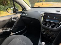 USED 2018 18 PEUGEOT 208 1.2 PureTech Black Edition Hatchback 3dr Petrol Manual Euro 6 (82 ps) ONE FORMER OWNER FROM NEW-BLUETOOTH