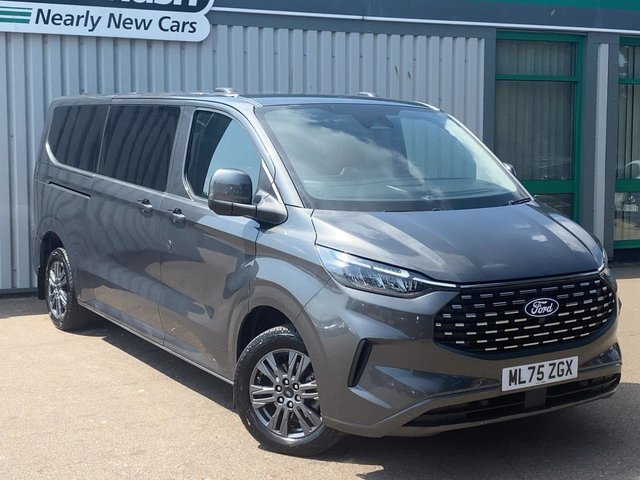 View our FORD TOURNEO CUSTOM