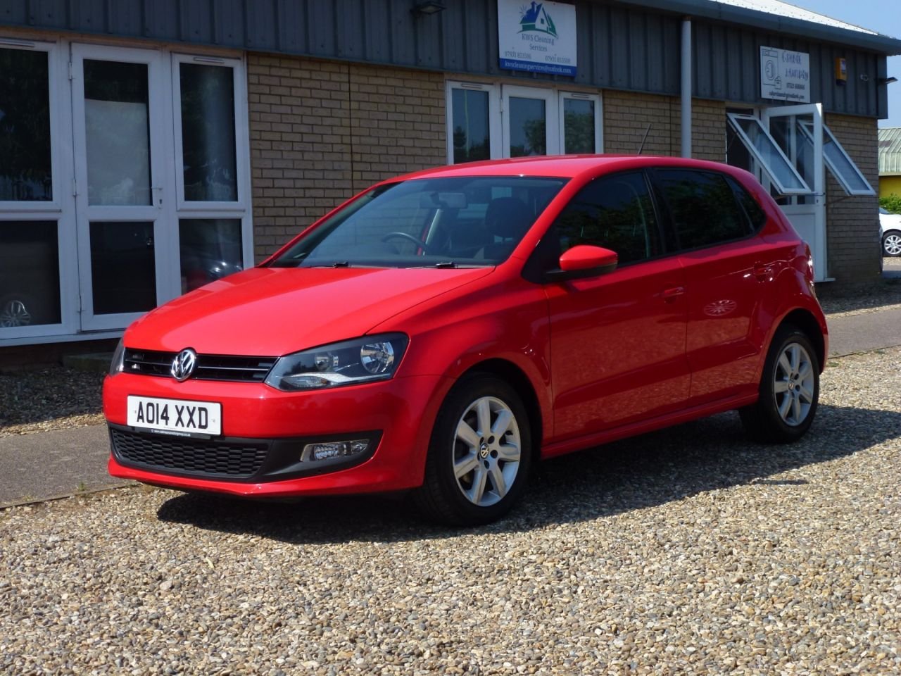 VOLKSWAGEN POLO 1.2 MATCH EDITION HATCHBACK 5DR PETROL MANUAL EURO 5 60 PS WWW.SUFFOLKCARCENTRE.CO.UK...