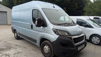 USED 2021 21 PEUGEOT BOXER L2 H2 Professional Blue HDi 140 PS 335 MWB High Roof With Air Conditioning, Electric Pack, Sat Nav finished in beautiful 