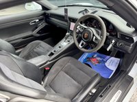 USED 2017 67 PORSCHE 911 3.0T 991 Carrera 4 GTS Coupe 2dr Petrol PDK 4WD Euro 6 (s/s) (450 ps) 