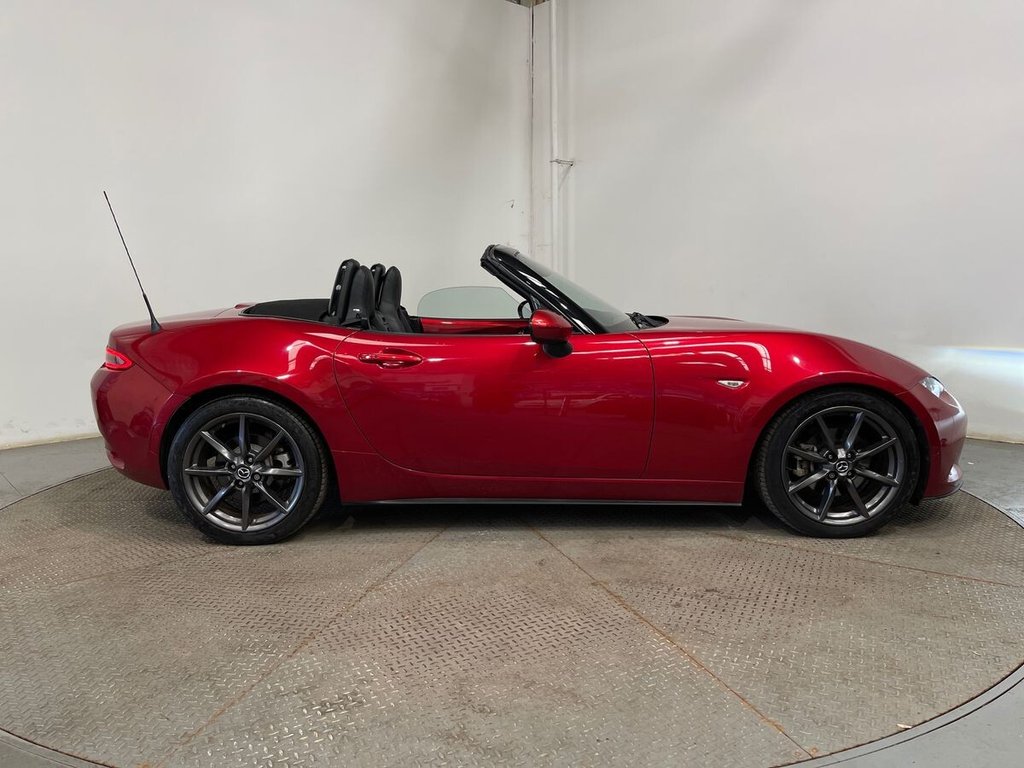 USED 2015 65 MAZDA MX-5 2.0 SKYACTIV-G Sport Nav Convertible 2dr Petrol Manual Euro 6 (160 ps) 