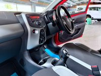 USED 2018 18 TOYOTA AYGO 1.0 VVT-i x-play Hatchback 5dr Petrol Manual Euro 6 