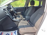 USED 2014 14 VAUXHALL ASTRA 1.6 16v SRi Hatchback 5dr Petrol Auto Euro 5 (115 ps) AUTO-LOW MILES-BELT DONE