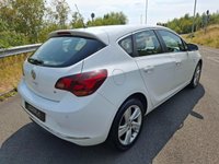 USED 2014 14 VAUXHALL ASTRA 1.6 16v SRi Hatchback 5dr Petrol Auto Euro 5 (115 ps) AUTO-LOW MILES-BELT DONE