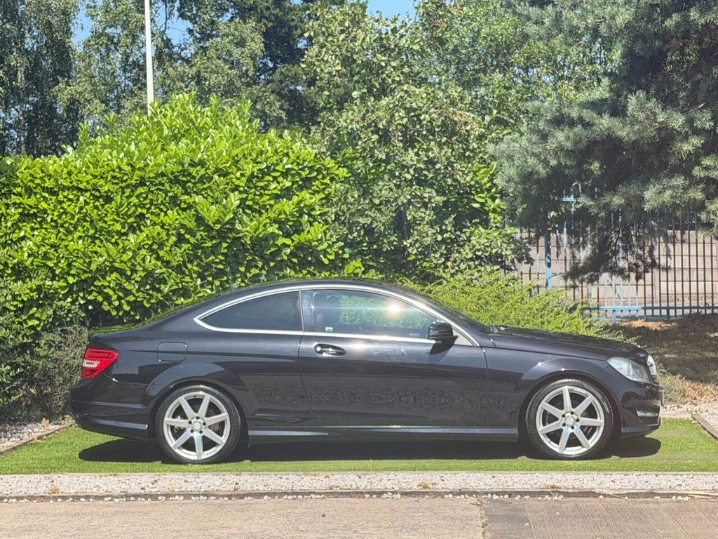 USED 2013 63 MERCEDES-BENZ C CLASS 2.1 C250 CDI AMG Sport Coupe 2dr Diesel G-Tronic+ Euro 5 (s/s) (204 ps) HEATED BLACK LEATHER, 2KEYS